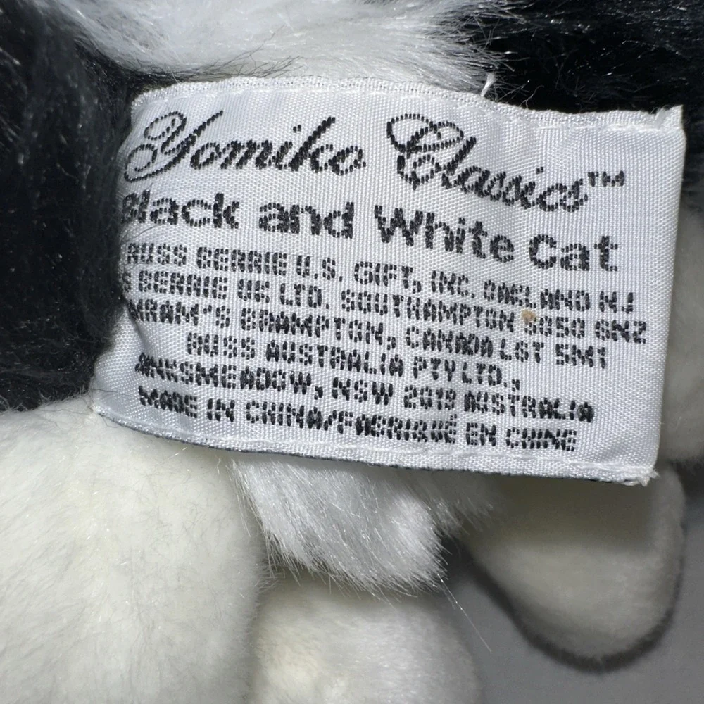 VTG Russ Berrie Yomiko Classic Calico Tuxedo Cat Plush Toy #35652 NOS